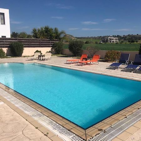Villa Kot Pyla Exterior photo